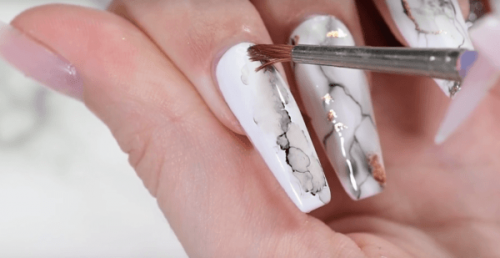 Drawing marble on nails